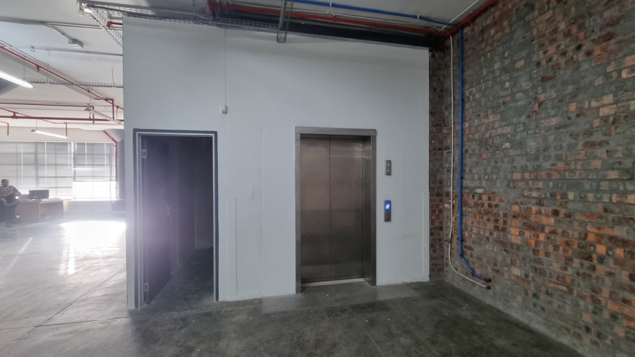 To Let Commercial Property for Rent in Woodstock Western Cape